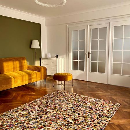 Cloos - Elegant Residence With Panoramic View Braşov Eksteriør billede