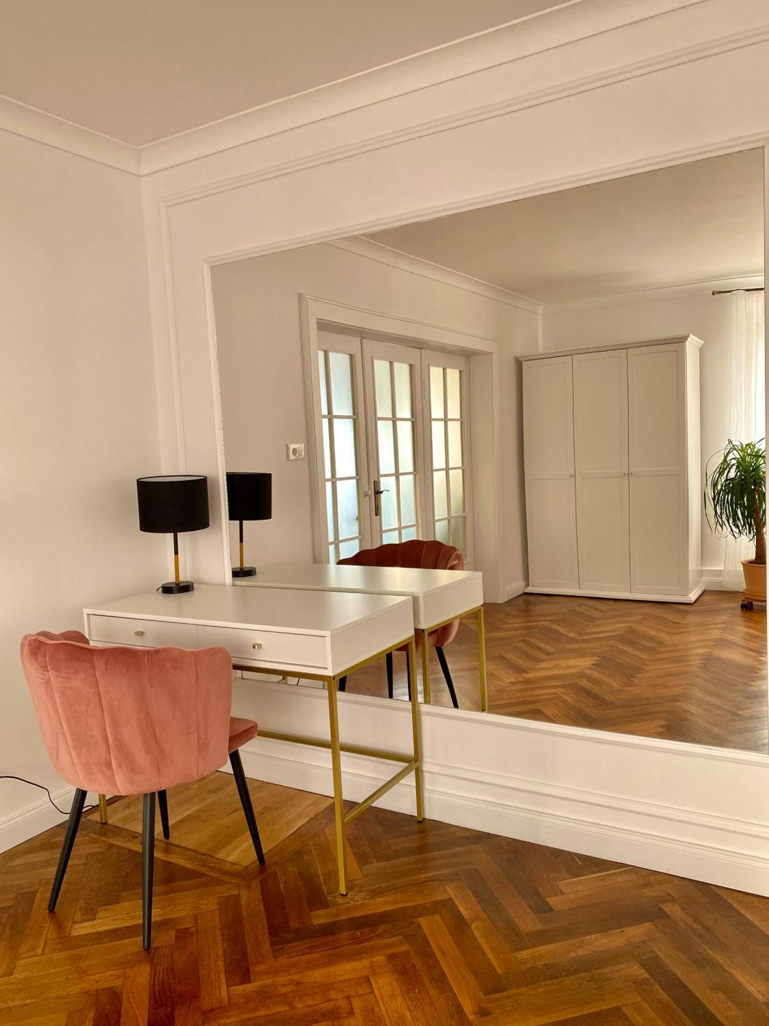 Cloos - Elegant Residence With Panoramic View Braşov Eksteriør billede