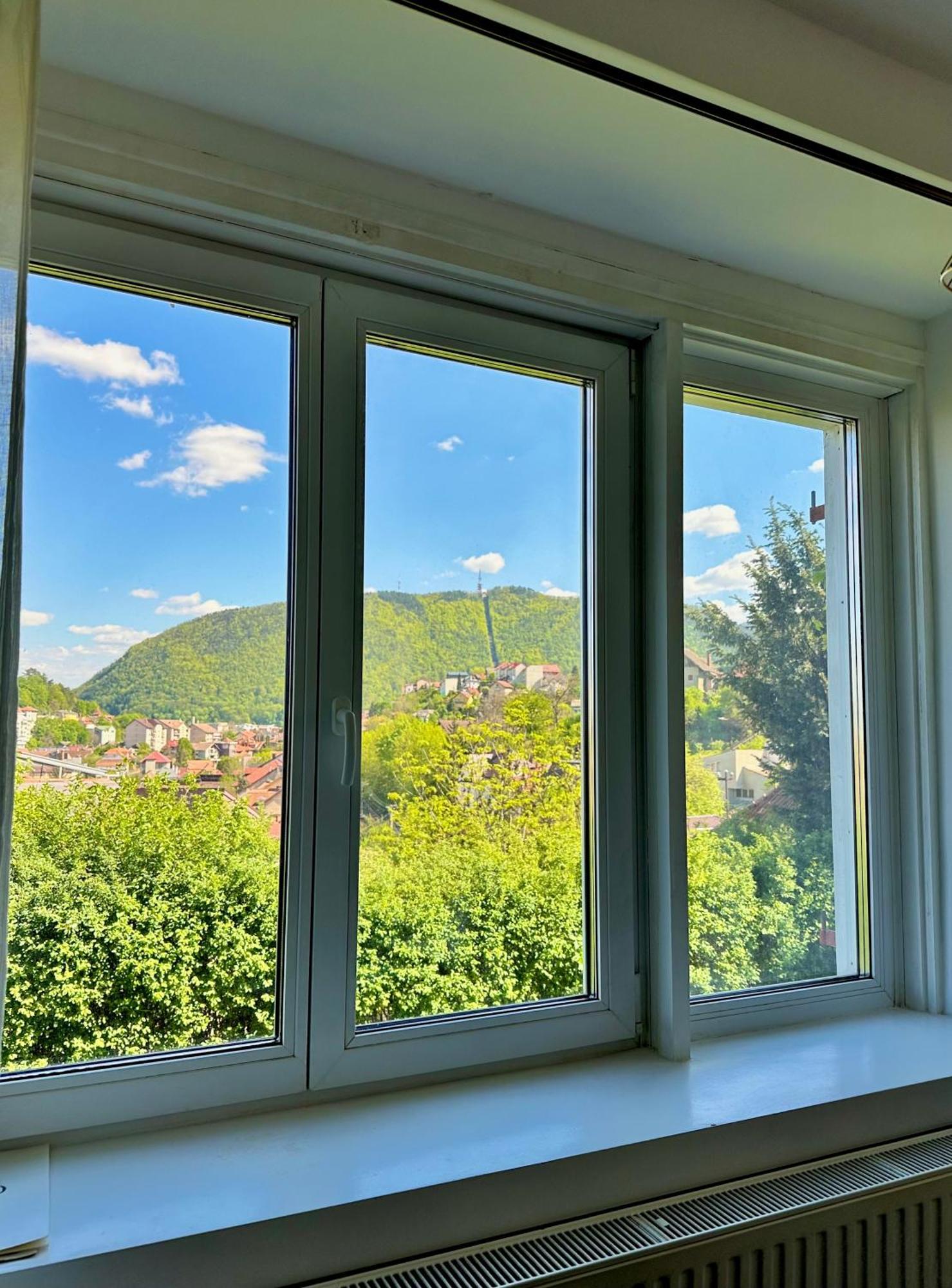 Cloos - Elegant Residence With Panoramic View Braşov Eksteriør billede